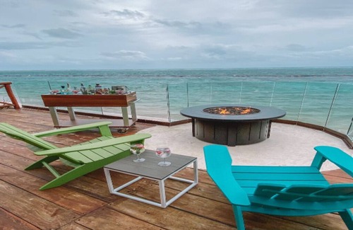 Puerto Morelos Apartment | Spacious Suite w/King Bed, Rainforest Shower, & Balcony ALL-INCLUSIVE