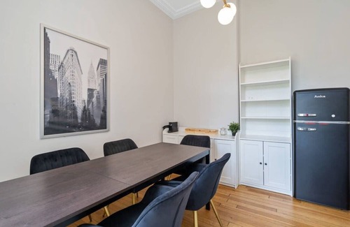 Limpertsberg Villa | Spacious & Tranquil Room in Limpertsberg