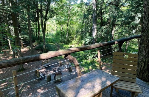 Gleason Cabin | Spacious Tree House w/River & Trail Access