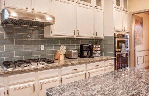 Prestmont House | Spacious Two-Story Home in Frisco w/EV Charger