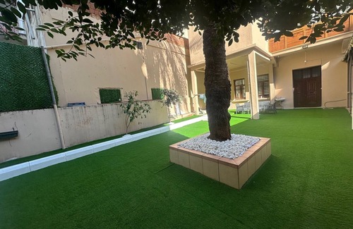 Antalya City Centre Apartment | Spacious Ultra Large 3 bedroom apartment with WiFi, AC, Joint Garden in Antalya
