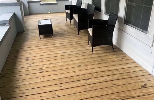 Ruston House | Spacious unit near LA TECH & GSU Lots of natural light LARGE yardn3 bed- 2 bath