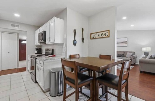 Northeast Carrollton House | Spacious Updated Carrollton 3BR