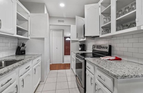 Northeast Carrollton House | Spacious Updated Carrollton 3BR