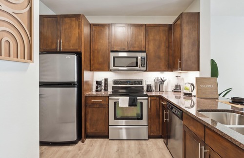Old East Dallas Apartment | Spacious Uptown Apartment. Great Location. Free Parking. Pet Friendly!