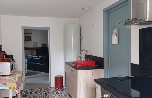 Saint-Yzans-de-Medoc House | Spacious village house 30 minutes from the ocean