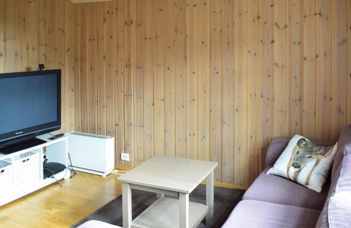 Suldal House | Spacious vacation home with fantastic mountain views.