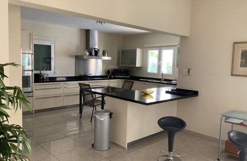 Boroncana Villa | Spacious Villa in Rooi Santo, minutes away from white sandy beaches