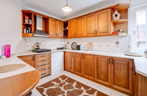Sapanca Villa | Spacious Villa w Garden, Fireplace in Sapanca