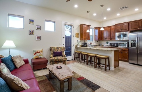 Rancho Vistoso House | Spacious, Well Appointed, Dog Friendly, Get Away with Mt. Views- Perfect for 2