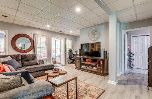 Lawrenceville Apartment | Spacious Yard and BBQ Chic Escape in Lawrenceville!