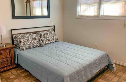 Lubbock House | ★Spacious★4BR/2BA★Easy access to TTU/UMC/Cntrl LBK
