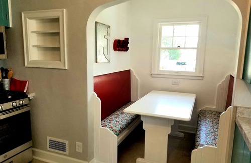Clear Lake House | Spaciuos, welcoming home near Stae Park beach perfect for families and groups.