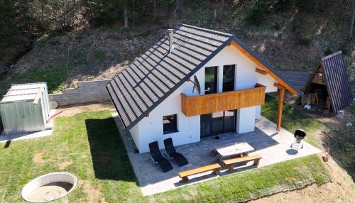 Jesenice House | Špan Cottage