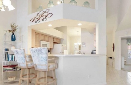 Bonita Springs Condo | SPANISH WELLS GOLF & CC Available short term membership through owner