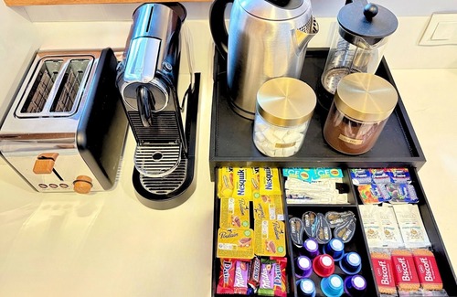 Saint-Merri Apartment | Sparis, 4 Br/3 Ba, 10 ppl, 180 m²