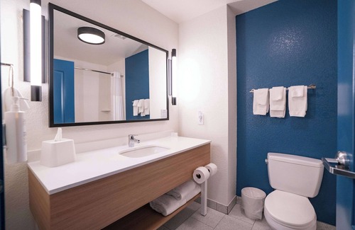 Brandon Hotel | Spark by Hilton Brandon