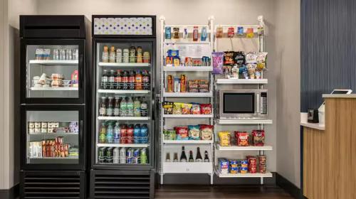 Lockport Hotel | Spark by Hilton Lockport