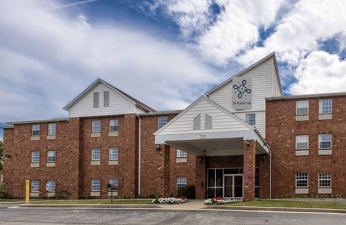 St. Robert Hotel | Spark by Hilton St. Robert Fort Leonard Wood
