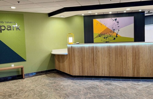 Woburn Hotel | Spark by Hilton Woburn Boston