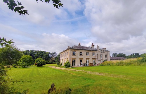 Sparkford House | Sparkford Hall - Georgian Country House set in 18 acres