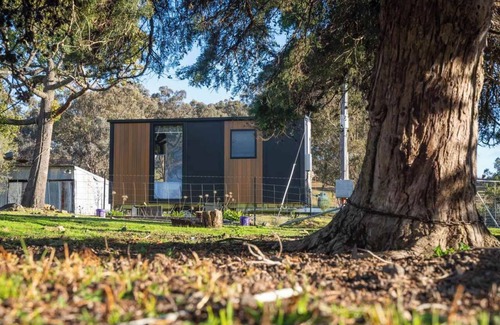 Windeyer House | Sparkling Tiny House by Tiny Away