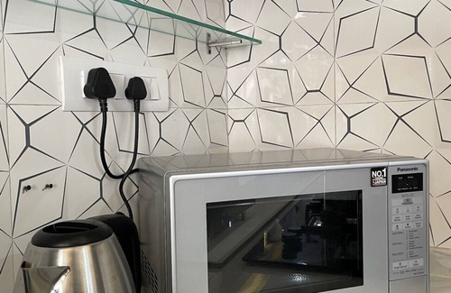 Paud Apartment | Sparrow : 2BHK Modern AC Flat on Baner Road, Pune