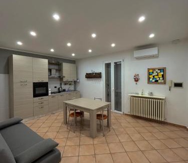 Tortona Apartment | Spazioso appartamento vicino a tutto