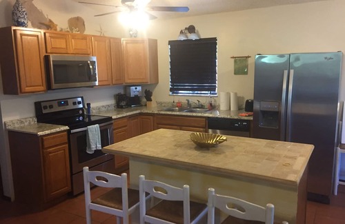 Doctor's Arm House | SPCL FALL RATES THREE LOTS WITH POOL AND DOCK! SECLUDED LOWER KEYS RETREAT