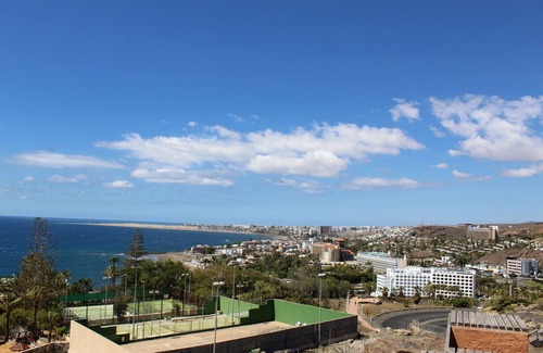 Playa del Aguila Apartment | Special Offer Apartment with pool and ocean view