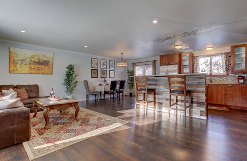 Ken Caryl House | ★SPECIAL★ 4BD2BA Updated Near Lake & Red Rocks