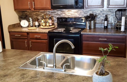 Southpoint Apartment | Special amenities (such as hot tub or deck)