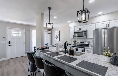 The Lakes Condo | *Special*SundevilStay⁓Pool⁓Near ASU~Tempe~Location