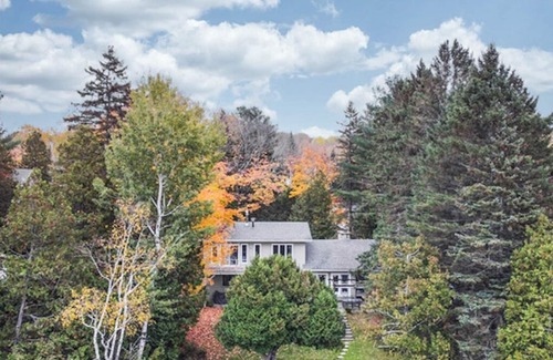 Prevost Cottage | Spectacular Lakefront! Bord du lac spectaculaire!