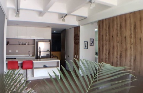 Las Lomas I Apartment | Spectacular condo floor 20