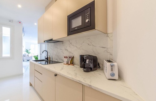 Las Acacias Apartment | Spectacular design apartment with terrace Gl6D