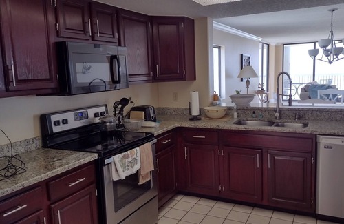 South Patrick Shores Condo | Spectacular direct oceanfront penthouse, corner unit