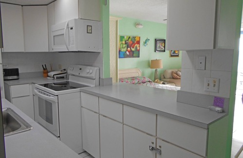 Isla Verde Apartment | Spectacular Full Ocean View - Beach Front, Parking