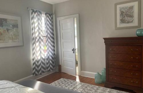 Historic District Apartment | Spectacular Location Two Bedroom State Circle Apartment