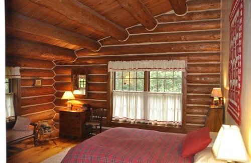 Arietta House | Spectacular Log Lodge at Piseco Lake