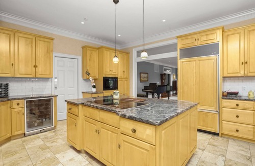 Purchase House | Spectacular Mansion with pool/spa - close to NYC
