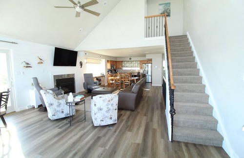Sea Isle City House | Spectacular/modern town home is perfectly situated OCEANFRONT