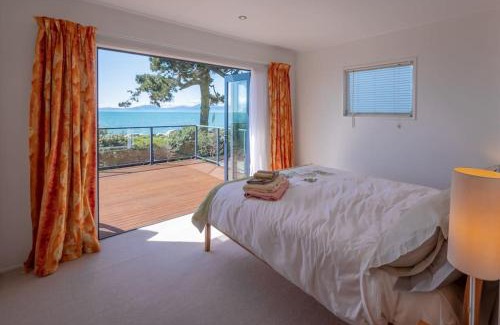 Ruby Bay House | Spectacular Ocean View at Ruby Bay