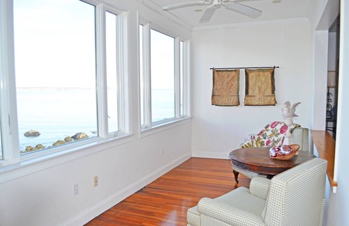 Little Nahant Apartment | Spectacular OCEANFRONT apt near BOSTON, SALEM + Logan Airport