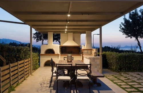 Tria Monastiria Villa | Spectacular Villa With Breathtaking Views