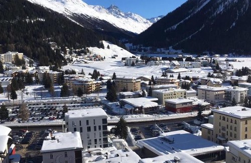 Meierhof Apartment | Spectacular View & Central Location in Davos