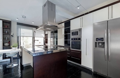 Santa Cristina de Cobres House | Spectacular Vilaboa House