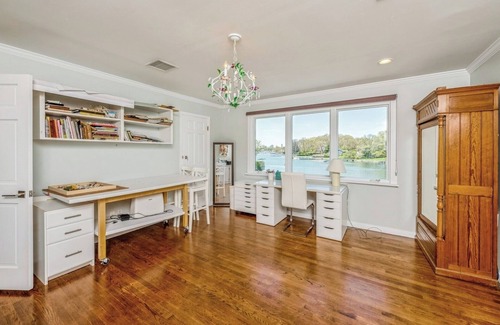 Mamaroneck House | Spectacular Westchester Waterfront Rental: Stunning Views Pool Hottub Gym & Dock