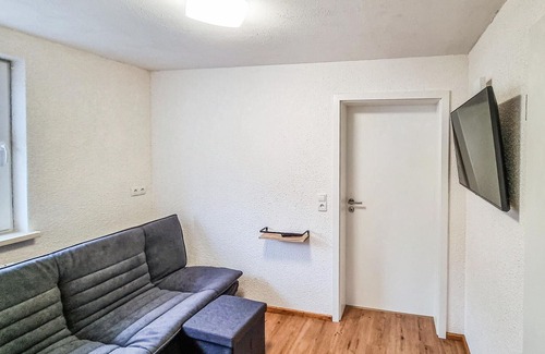 Siegmundsburg Apartment | Spend a relaxing vacation close to nature in this appealing vacation apartment.