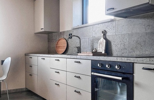 Vallda Apartment | Spend an unforgettable vacation in this vacation home near the sea
